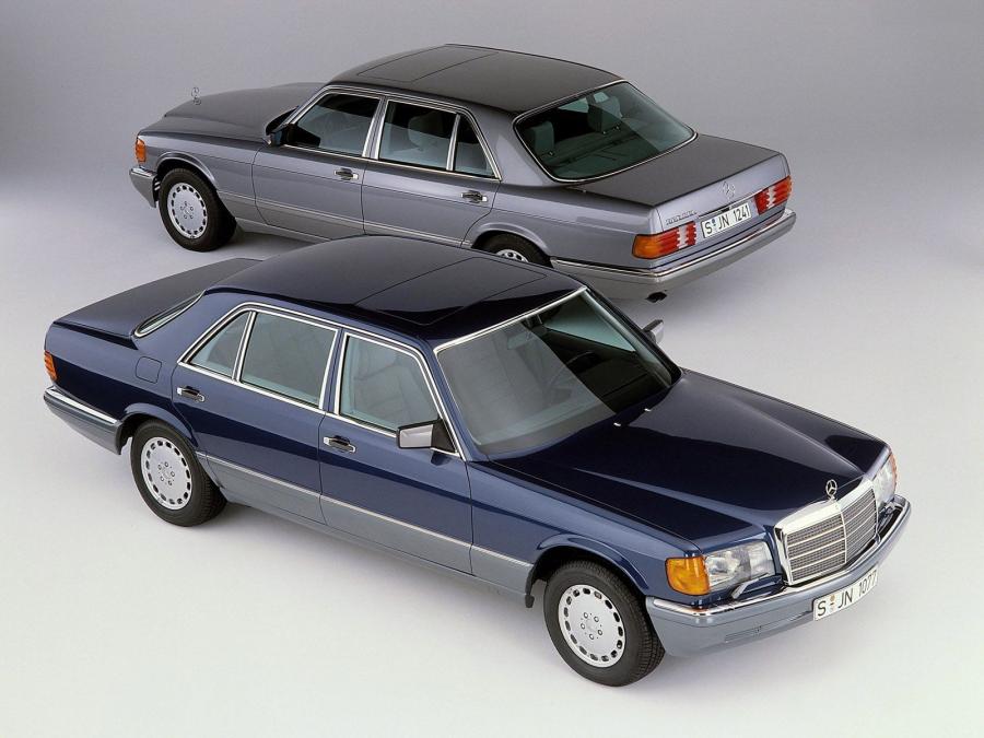  Mercedes-Benz 560 SEL 1985 года  (фото 12 из 14)
